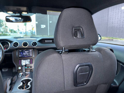 2018 Ford Mustang EcoBoost