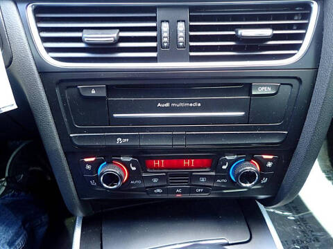 2011 Audi A5 2.0T quattro Premium Plus