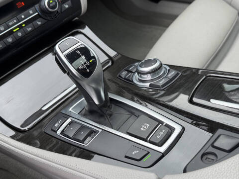 2011 BMW 5 Series 550i