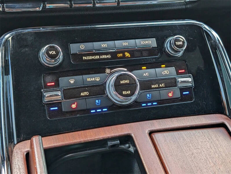 2020 Lincoln Navigator L Reserve