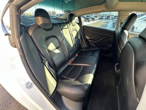 2022 Tesla Model 3 Performance