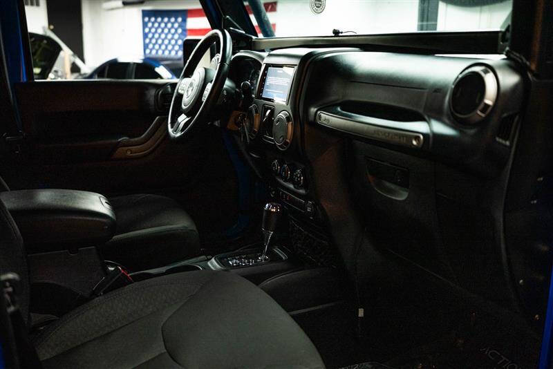 2016 Jeep Wrangler Unlimited Sport S