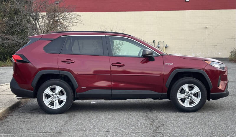 2021 Toyota RAV4 Hybrid LE