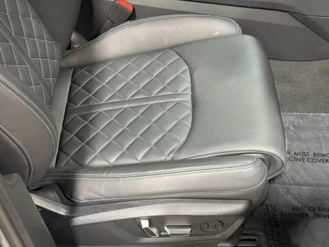 2024 Audi Q7 quattro Prestige 55 TFSI