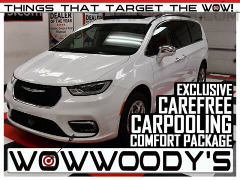 2021 Chrysler Pacifica for sale at WOODY'S AUTOMOTIVE GROUP in Chillicothe MO