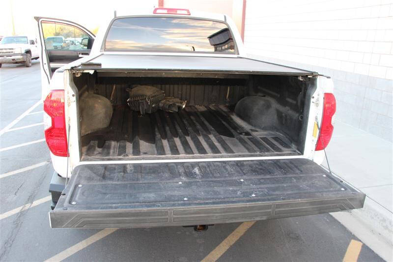 2018 Toyota Tundra SR5