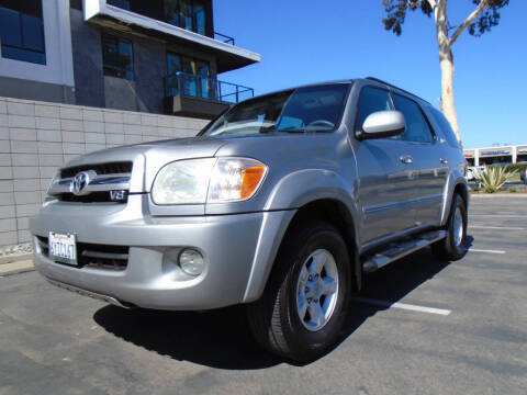 2005 Toyota Sequoia SR5