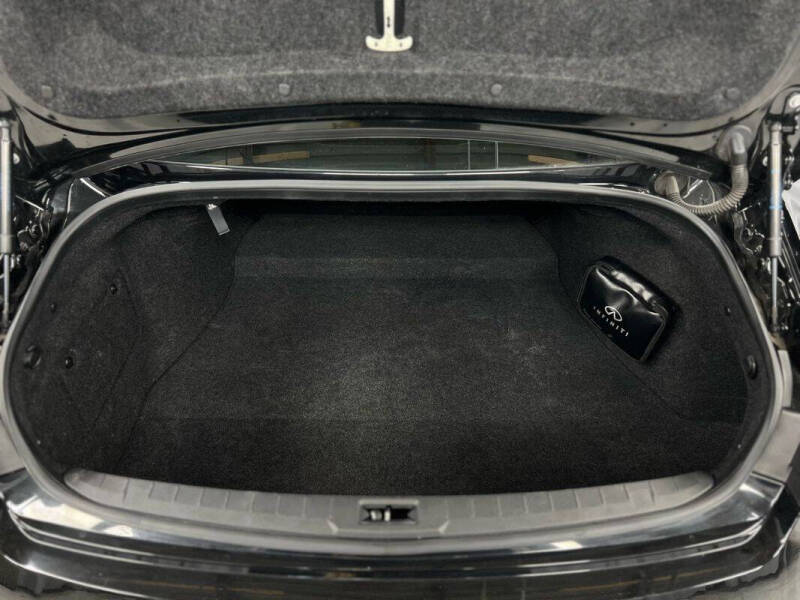 2019 Infiniti Q60 Red Sport 400