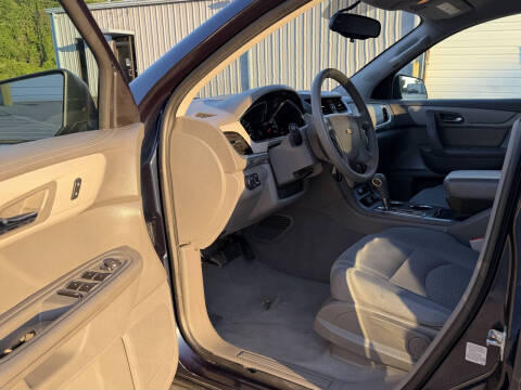 2017 Chevrolet Traverse LS