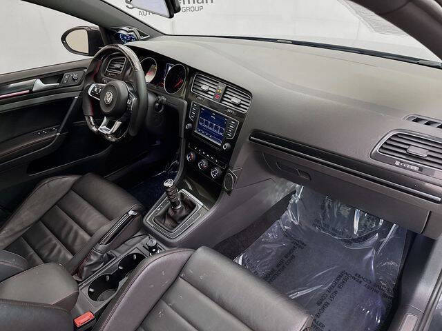 2017 Volkswagen Golf GTI SE