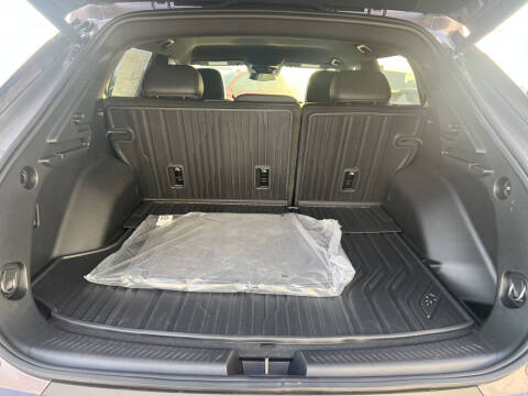 2026 Chevrolet Equinox EV LT 2