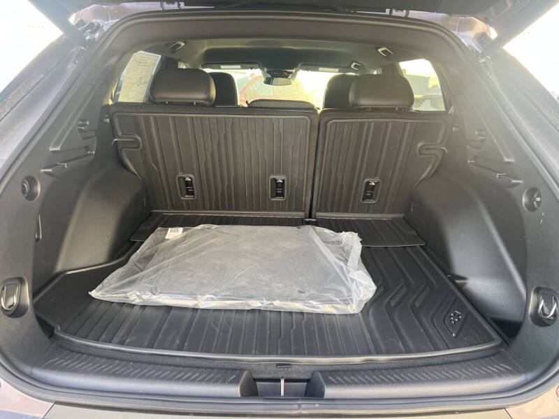 2026 Chevrolet Equinox EV LT 2