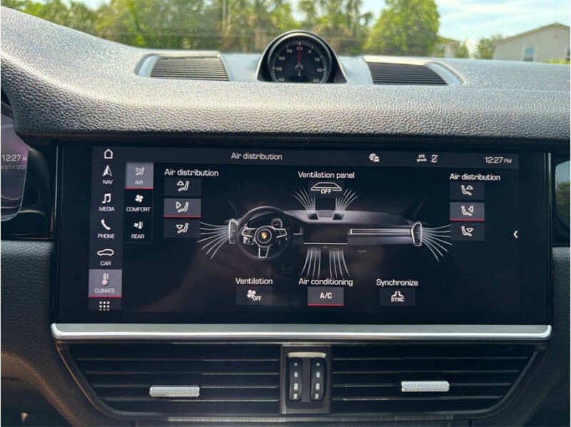 2019 Porsche Cayenne S