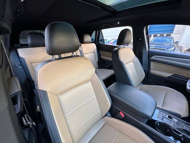 2022 Volkswagen Atlas Cross Sport V6 SE