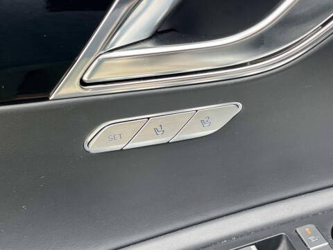 2025 Genesis GV80 2.5T Standard
