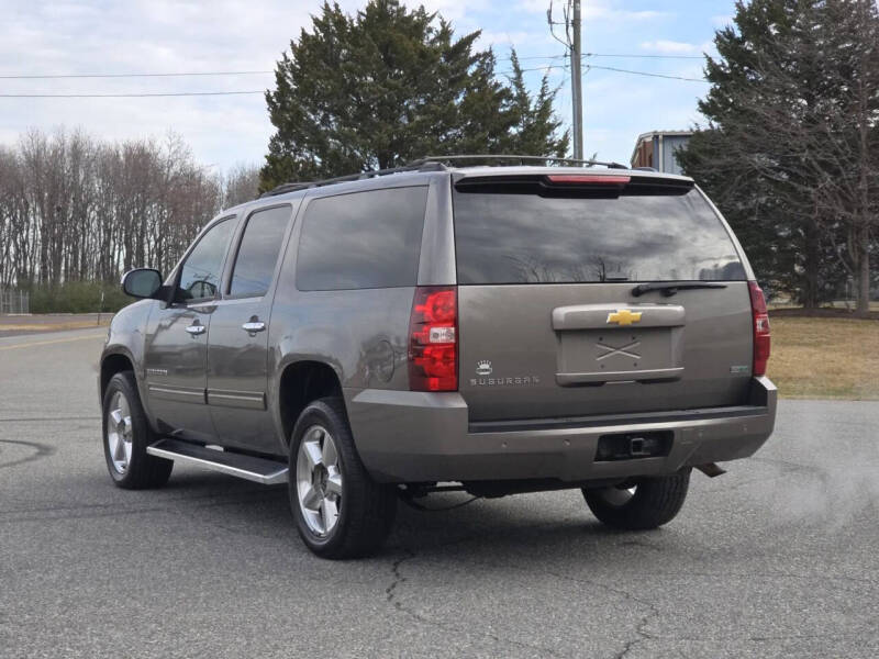 2012 Chevrolet Suburban LT