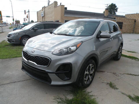 2021 Kia Sportage for sale at Kingdom Auto Centers in Litchfield IL
