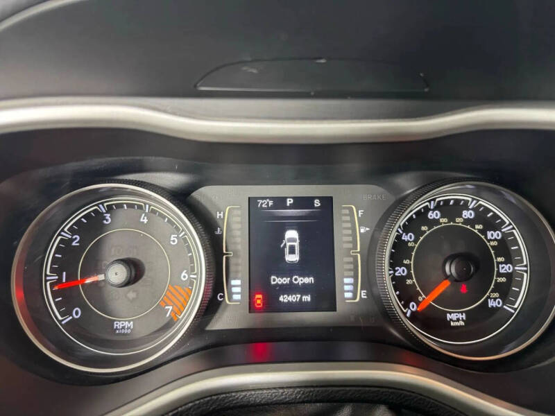 2015 Jeep Cherokee Sport