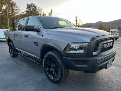 2024 RAM 1500 Classic SLT