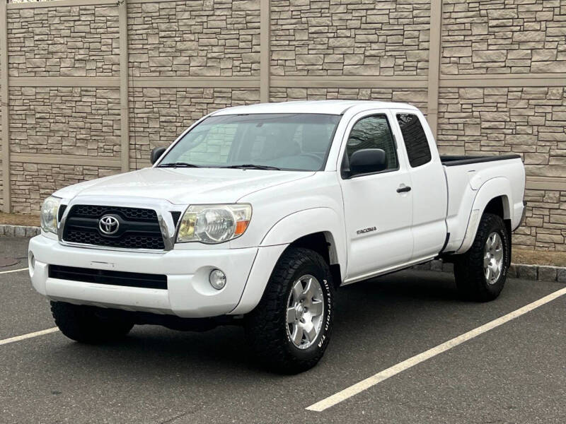 2011 Toyota Tacoma Base photo 4