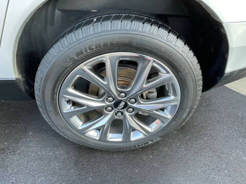 2015 Cadillac SRX Performance Collection