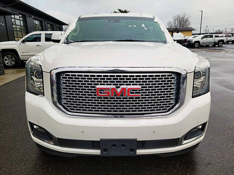 2017 GMC Yukon XL Denali