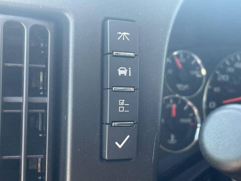 2023 Chevrolet Express 2500