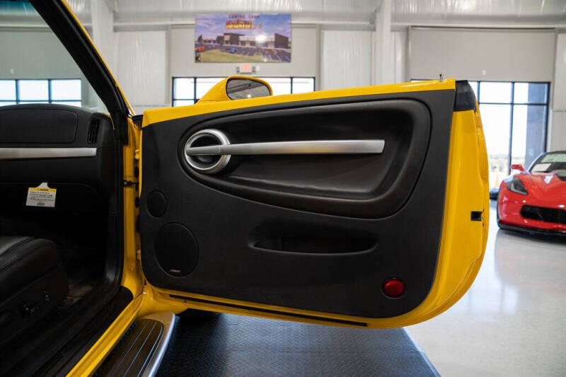 2004 Chevrolet SSR LS