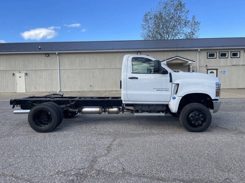 2024 Chevrolet Silverado 4500HD