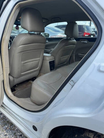2013 Chrysler 300