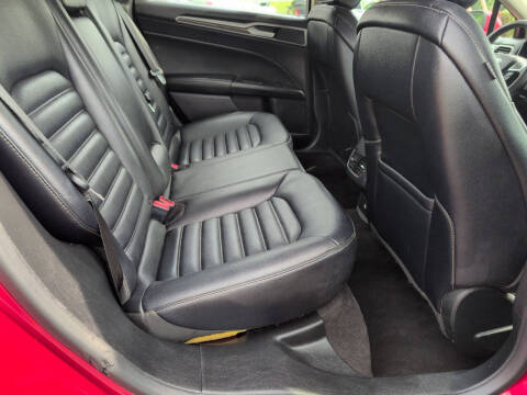 2020 Ford Fusion SEL