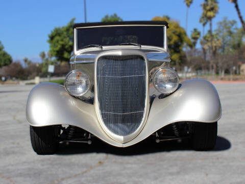 1934 Ford Cabriolet