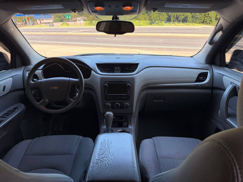 2014 Chevrolet Traverse LS