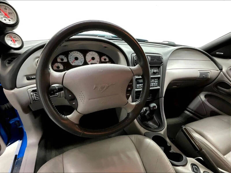 2000 Ford Mustang GT