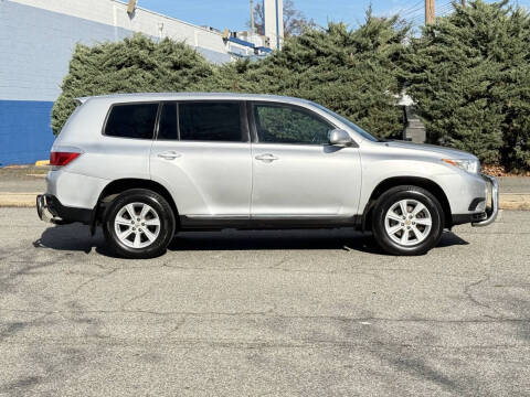 2012 Toyota Highlander SE