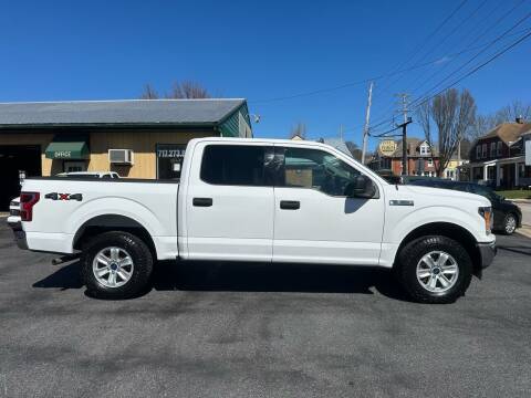 2020 Ford F-150 for sale at FIVE POINTS AUTO CENTER in Lebanon PA