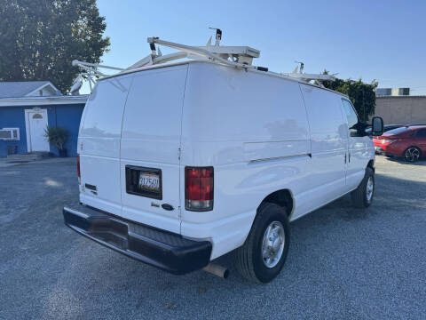 2014 Ford E-Series E-250