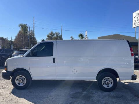 2021 GMC Savana 2500