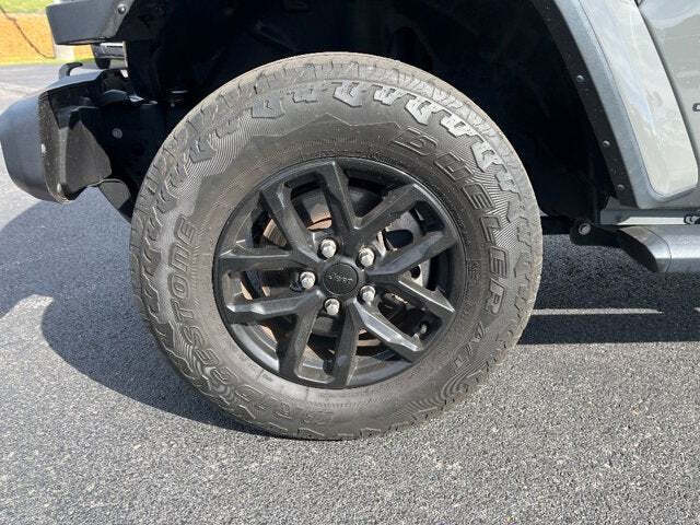 2022 Jeep Gladiator 11