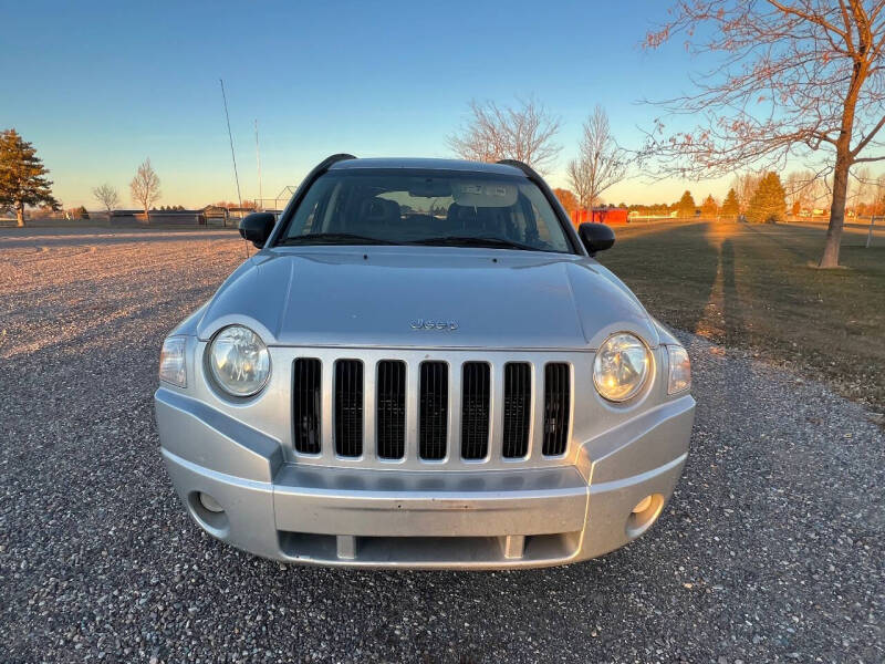 2007 Jeep Compass Sport photo 6