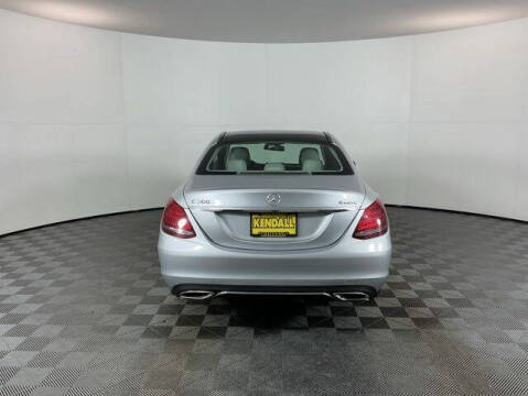 2016 Mercedes-Benz C-Class
