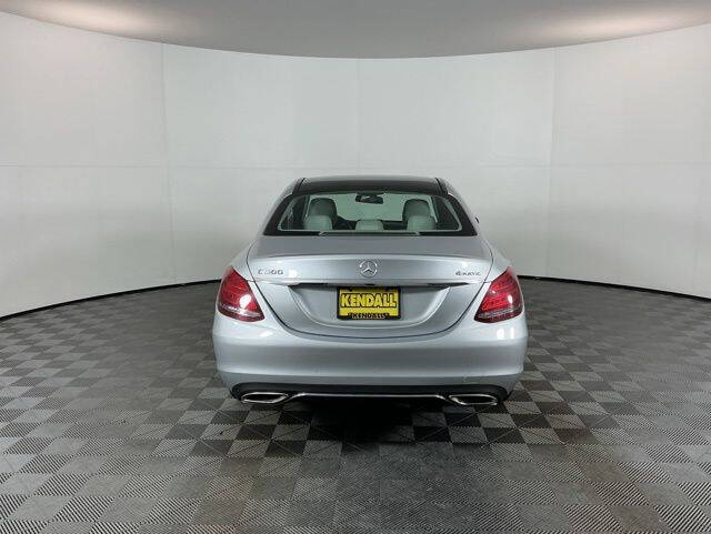 2016 Mercedes-Benz C-Class