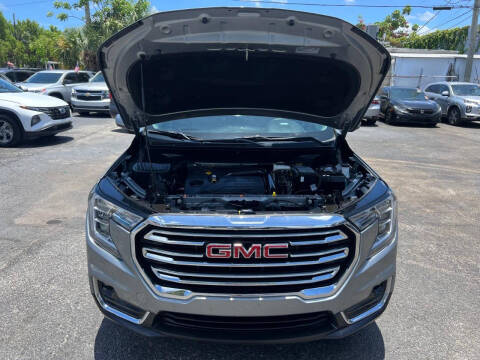 2024 GMC Terrain SLT