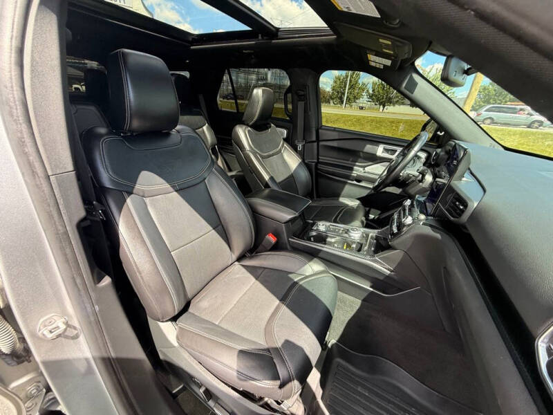 2020 Ford Explorer ST