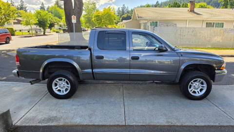 2004 Dodge Dakota SLT Plus