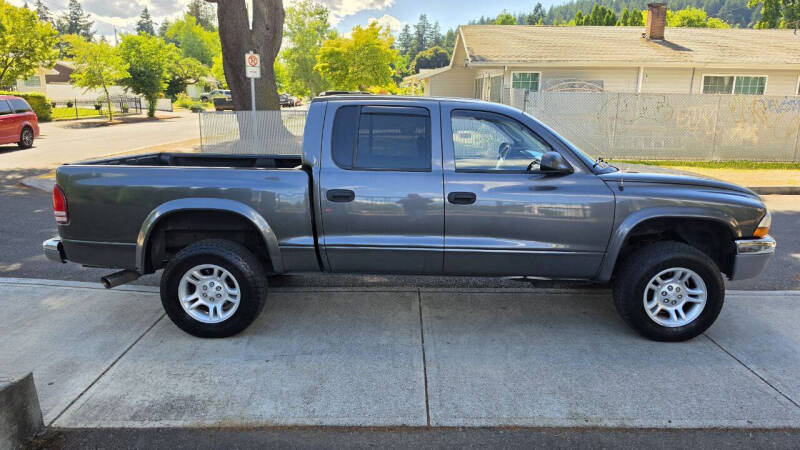 2004 Dodge Dakota SLT Plus