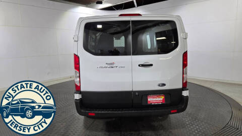 2022 Ford Transit