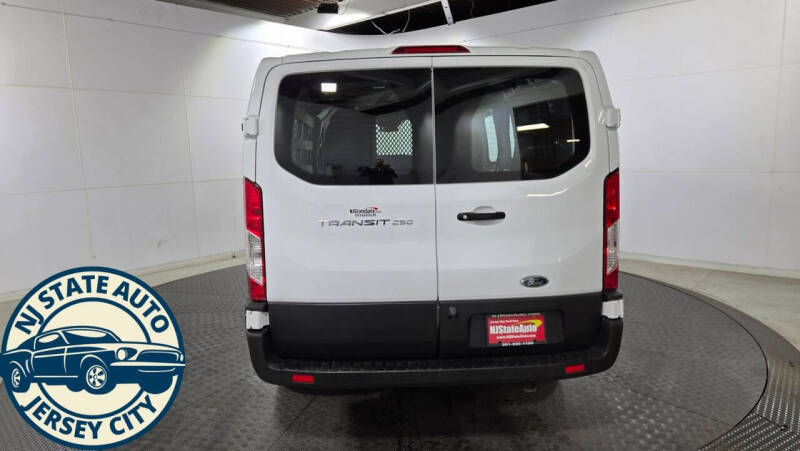 2022 Ford Transit