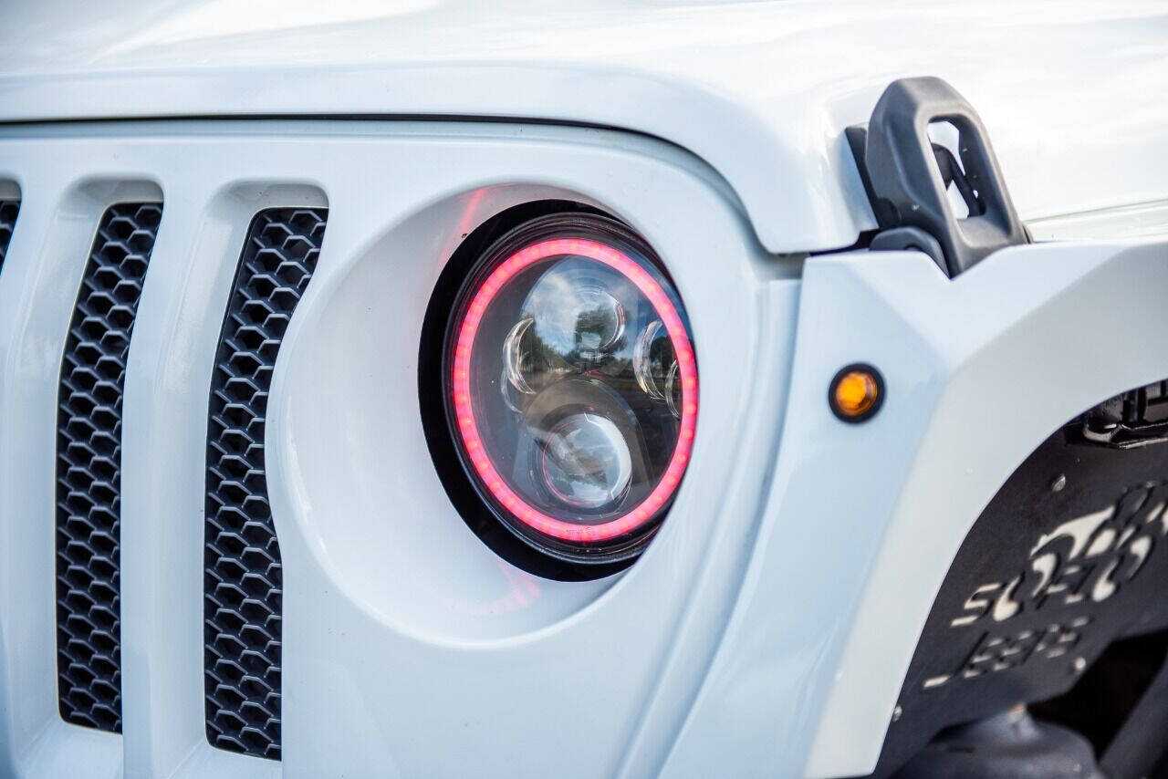 2020 Jeep Wrangler SUV / Crossover - $59,999