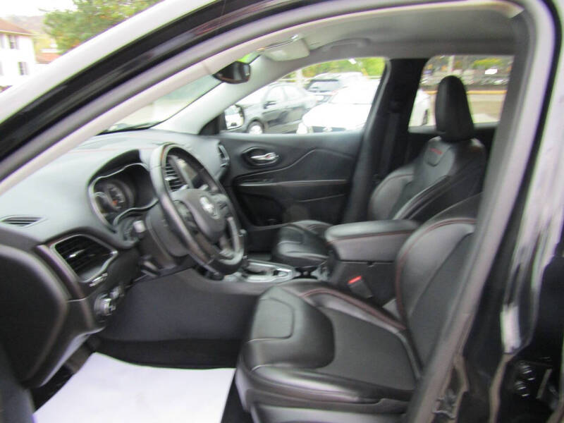 2021 Jeep Cherokee Trailhawk